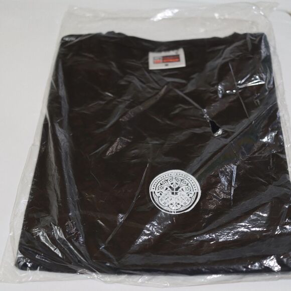 US Basic Helsinki Vodka Black Graphic T-Shirt | Bar Promo Alcohol Tee Medium - Picture 9 of 11